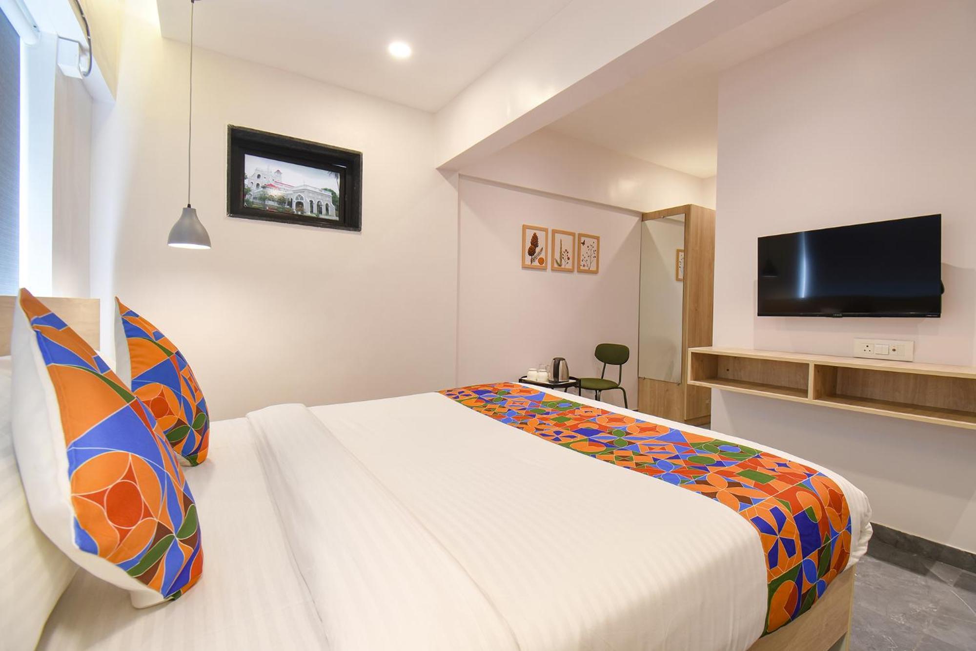 Fabhotel Olive Suite Pune Exterior foto